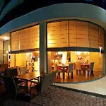 شقة فندقية Marina Club 4*