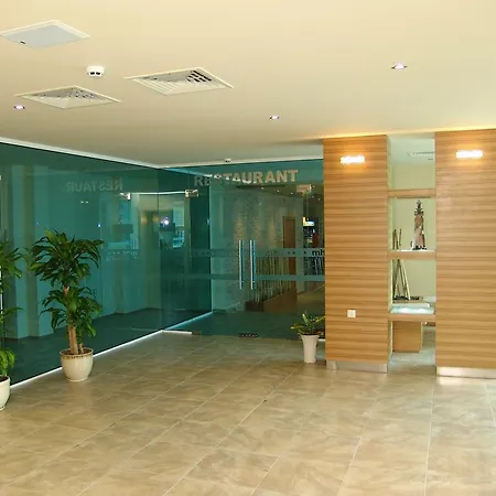 Marina Club Hotel de apartamente