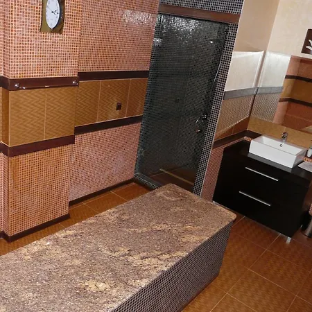 Marina Club Hotel apartamentowy 4*