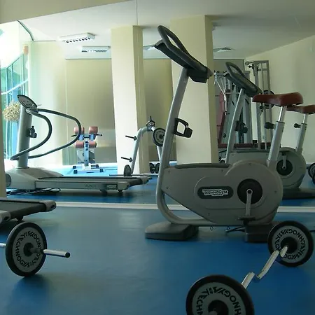 מלון דירות Marina Club פומורי