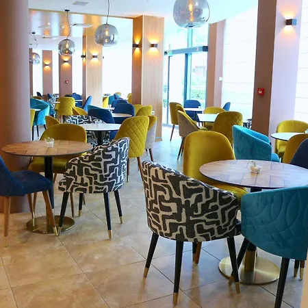 Hotel de apartamente Marina Club 4*
