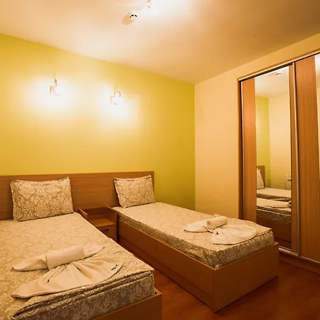 Marina Club Lejlighedshotel