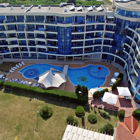Апарт-отель Marina Club