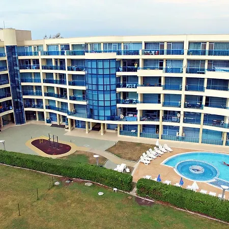 Апарт-отель Marina Club Поморие