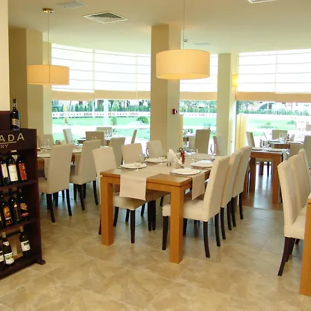 Marina Club פומורי